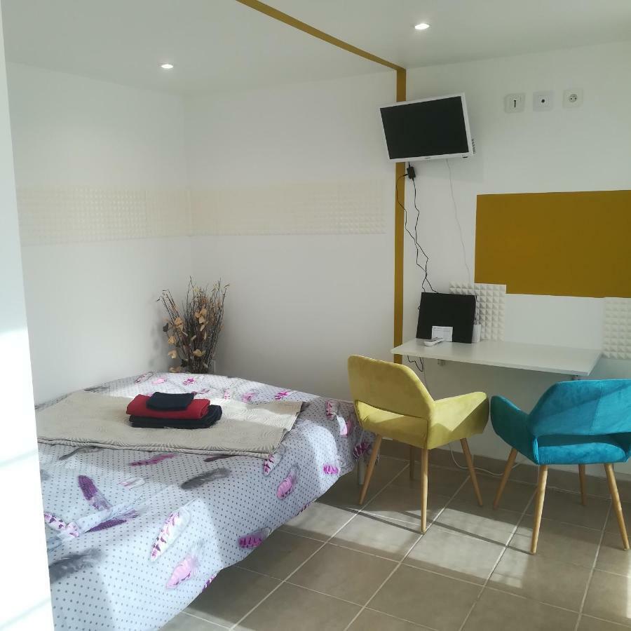 Studio Dependance Maison, 5 Mnt Gare & Tram Vénissieux エクステリア 写真